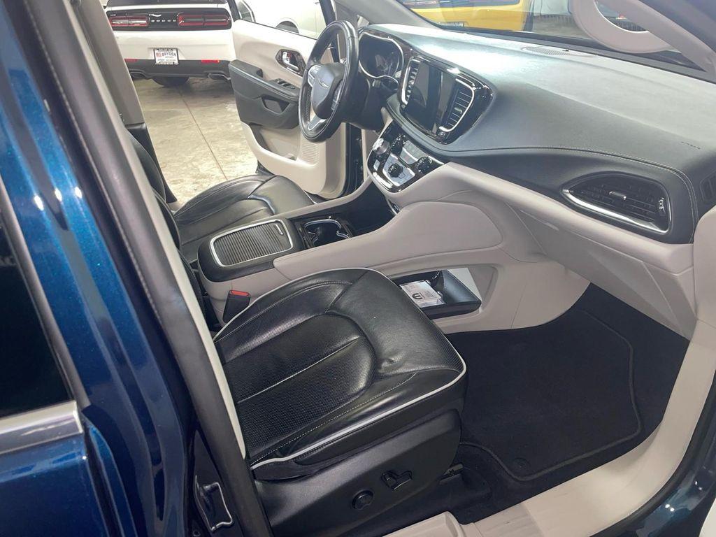 used 2022 Chrysler Pacifica car, priced at $26,823