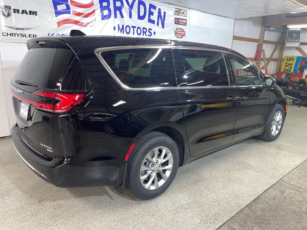 new 2026 Chrysler Pacifica car, priced at $54,495