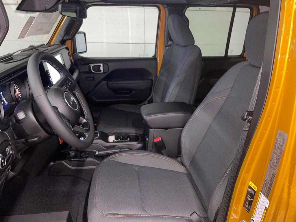 new 2026 Jeep Gladiator car, priced at $52,529