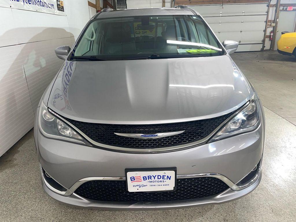 used 2019 Chrysler Pacifica car, priced at $19,967