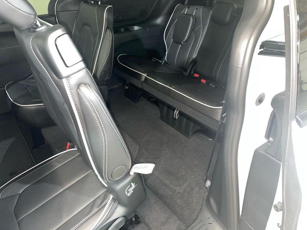 new 2026 Chrysler Pacifica car, priced at $57,185