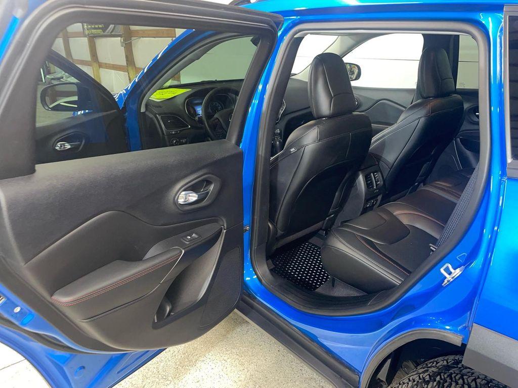 used 2022 Jeep Cherokee car, priced at $28,358