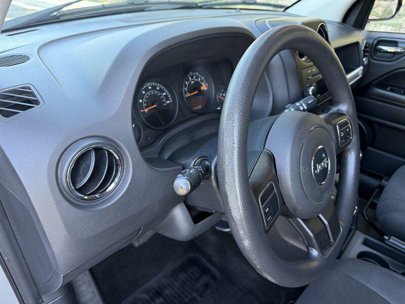 used 2016 Jeep Compass car, priced at $5,785