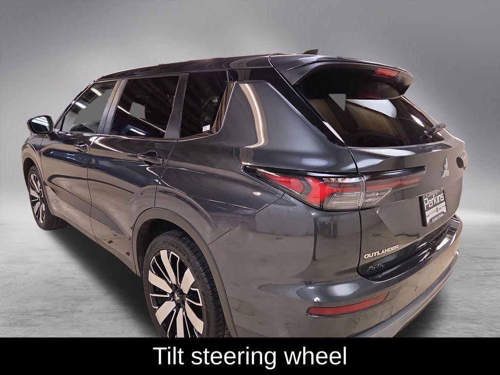 used 2025 Mitsubishi Outlander car, priced at $27,230