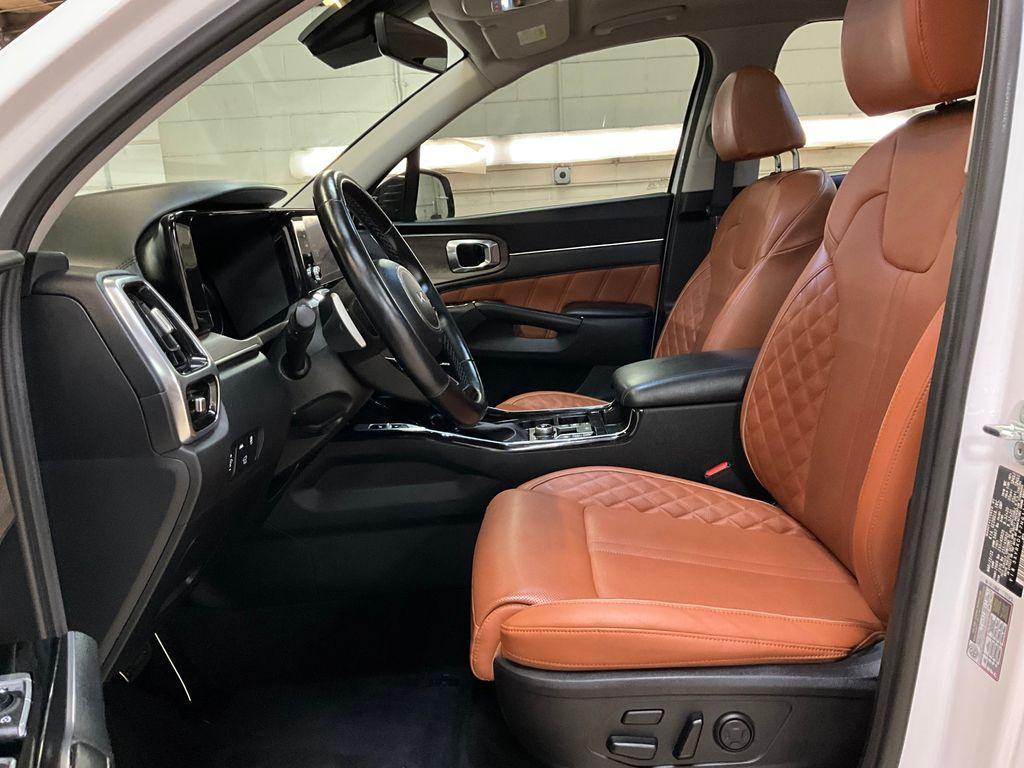 used 2022 Kia Sorento car, priced at $24,995