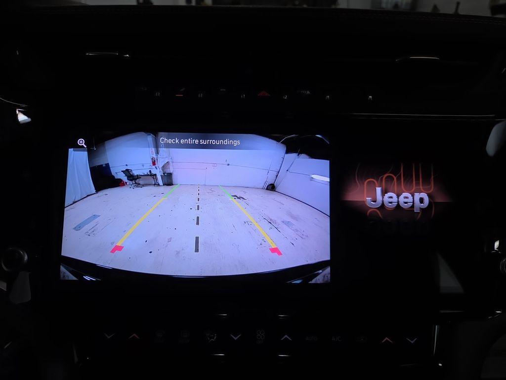 new 2026 Jeep Grand Cherokee car, priced at $49,376