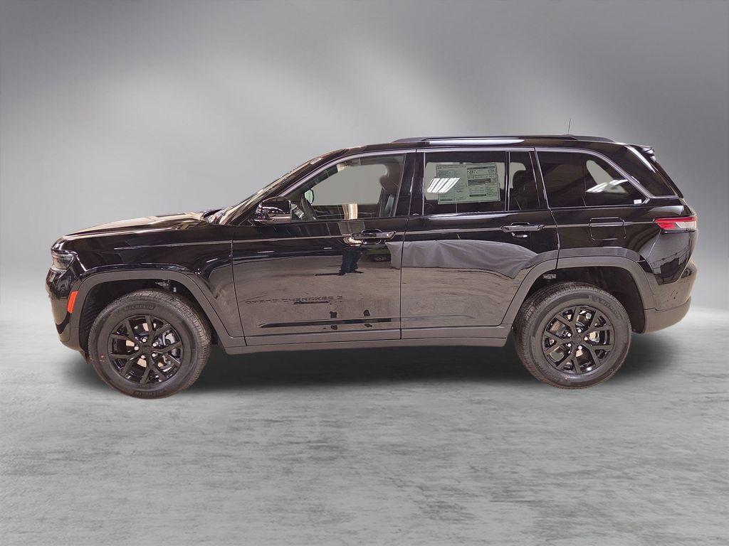 new 2026 Jeep Grand Cherokee car, priced at $49,376