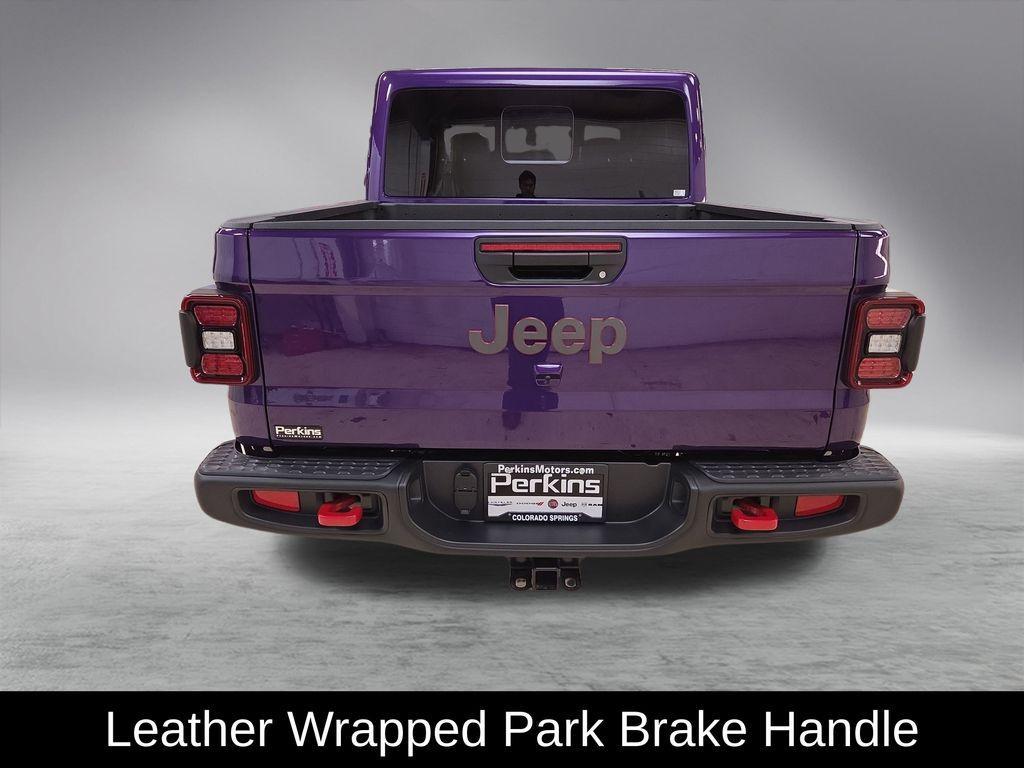 new 2026 Jeep Gladiator car, priced at $58,669