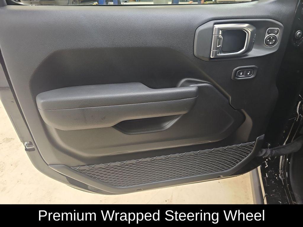 new 2026 Jeep Wrangler car, priced at $48,862