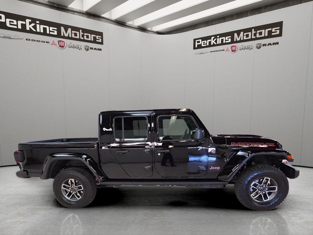 new 2026 Jeep Gladiator car, priced at $65,609