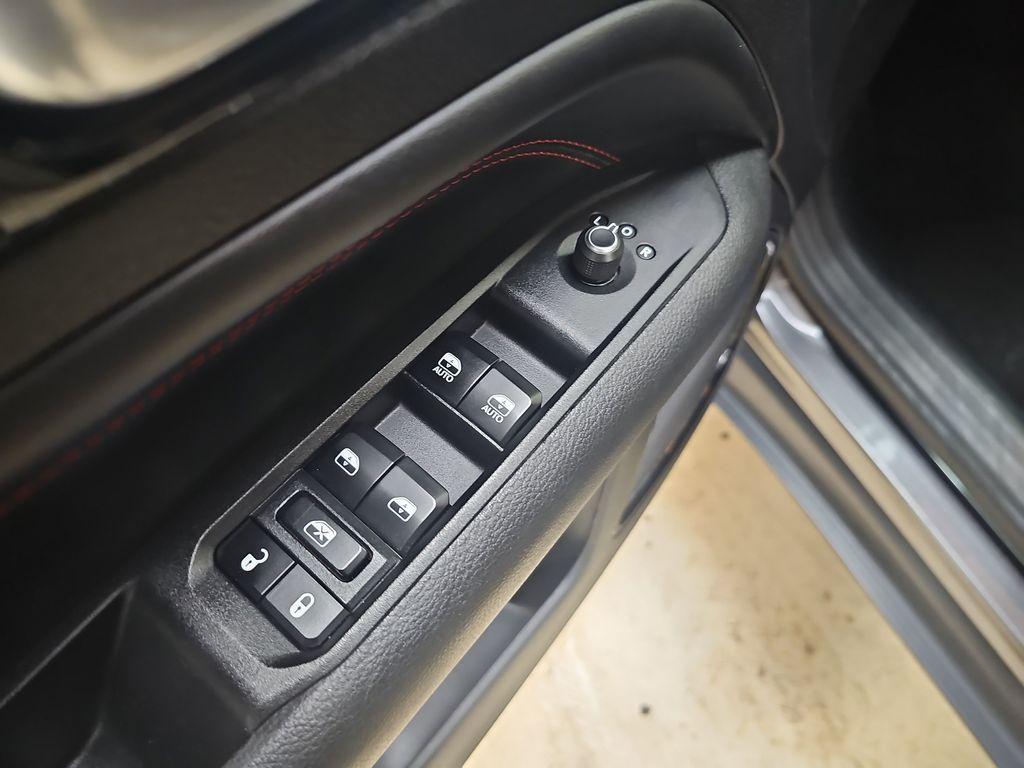 used 2023 Jeep Compass car, priced at $24,189