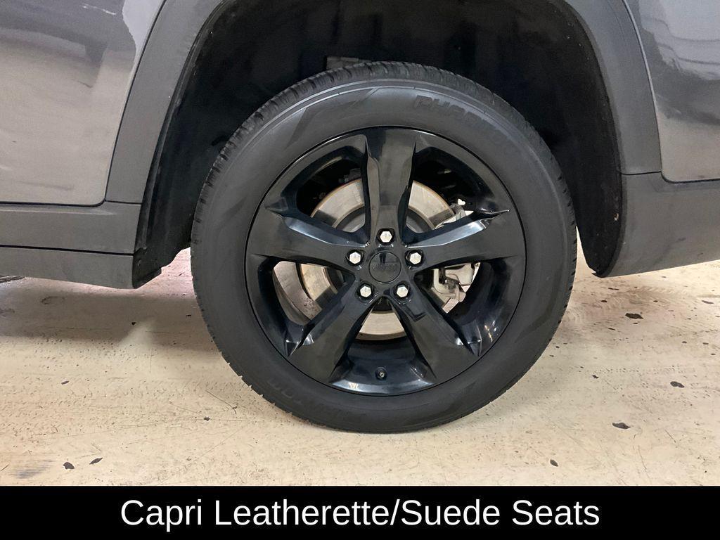 used 2023 Jeep Grand Cherokee L car, priced at $27,700