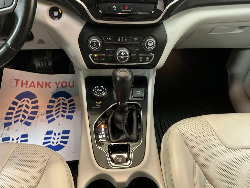 used 2020 Jeep Cherokee car, priced at $11,953