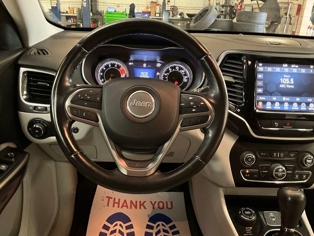 used 2020 Jeep Cherokee car, priced at $11,953