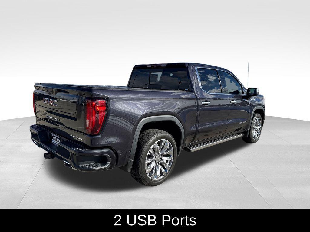 used 2022 GMC Sierra 1500 car, priced at $50,286