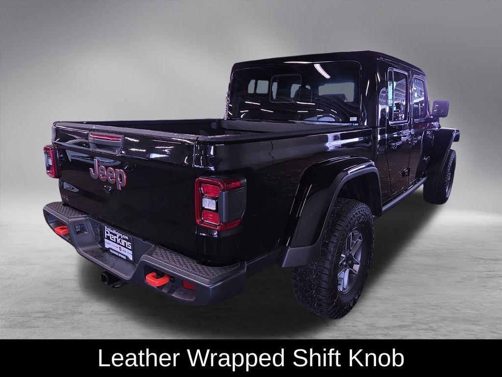 new 2026 Jeep Gladiator car, priced at $56,047