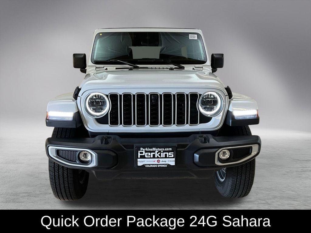 new 2025 Jeep Wrangler car, priced at $47,352