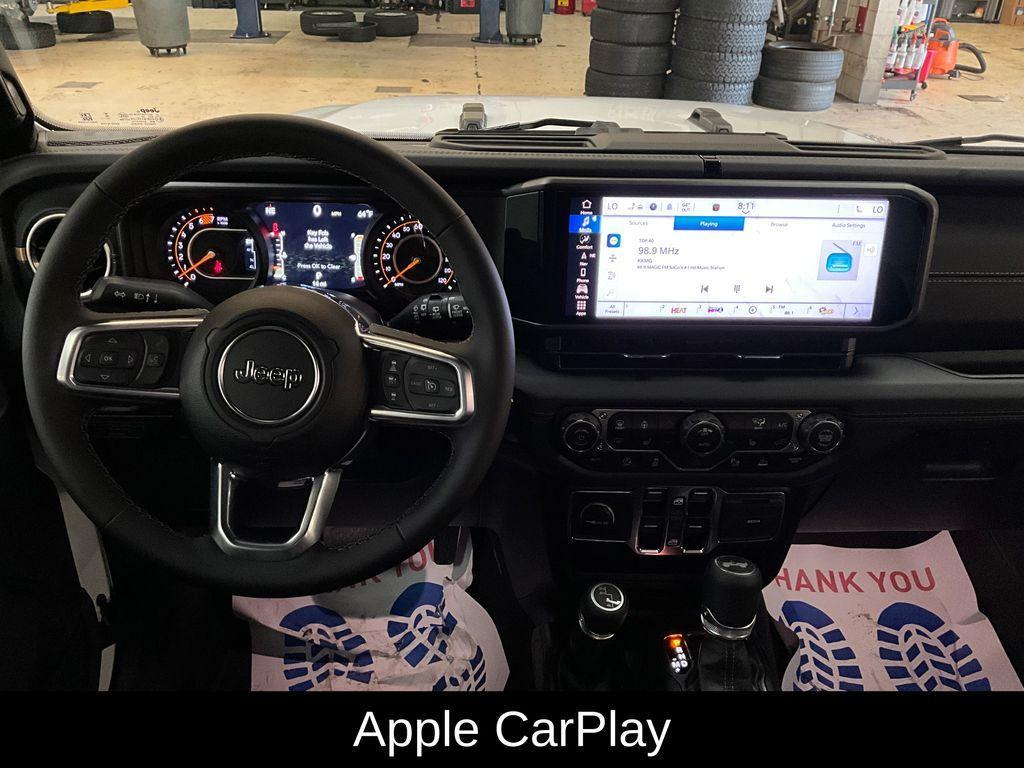 new 2025 Jeep Wrangler car, priced at $47,352