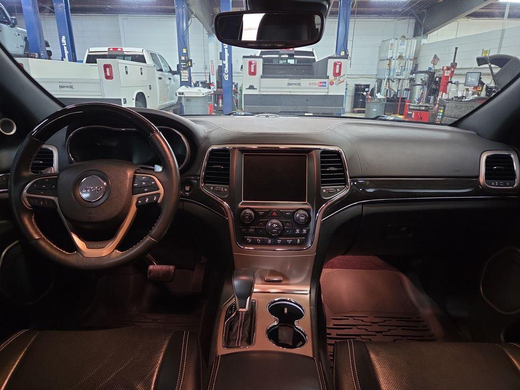 used 2017 Jeep Grand Cherokee car, priced at $20,538