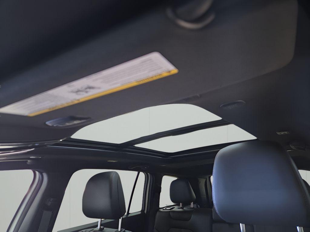 new 2026 Jeep Cherokee car, priced at $41,568