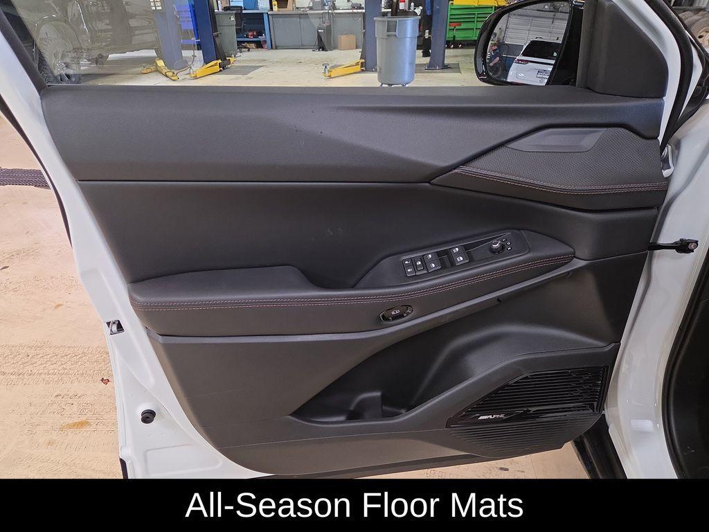 new 2026 Jeep Cherokee car, priced at $43,021