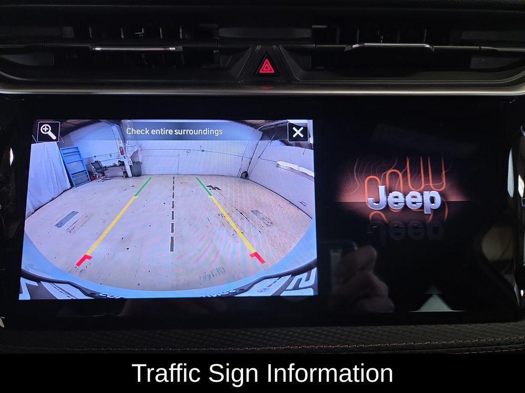 new 2026 Jeep Cherokee car, priced at $43,021