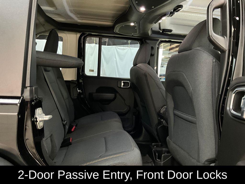 new 2026 Jeep Wrangler car, priced at $48,685