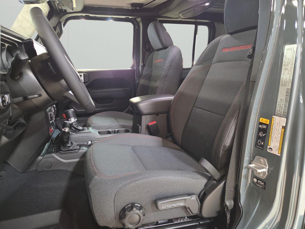 new 2026 Jeep Gladiator car, priced at $55,219