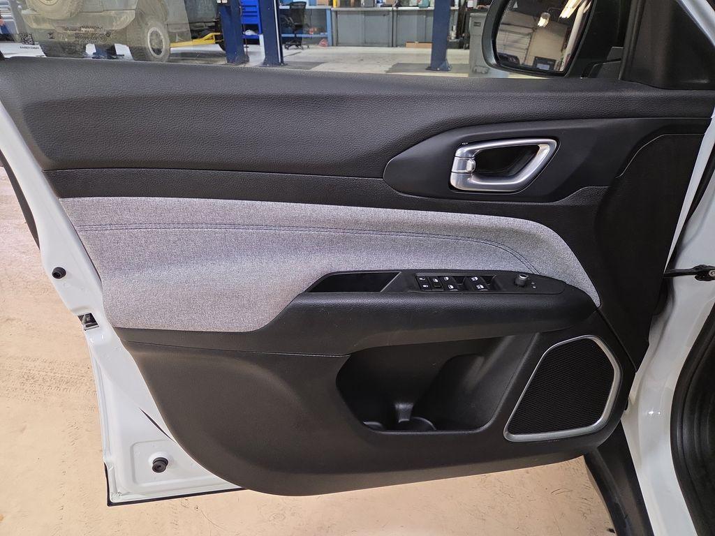 used 2024 Jeep Compass car, priced at $19,996