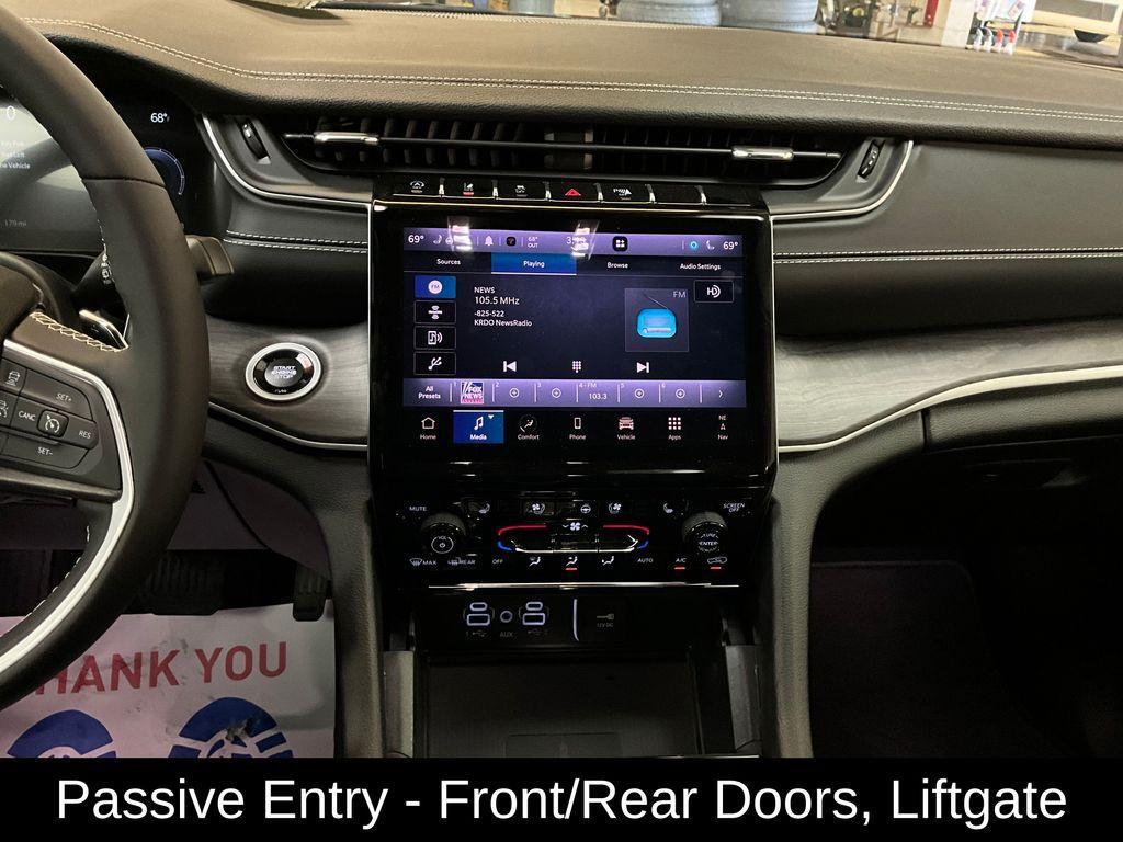 new 2025 Jeep Grand Cherokee L car, priced at $48,784