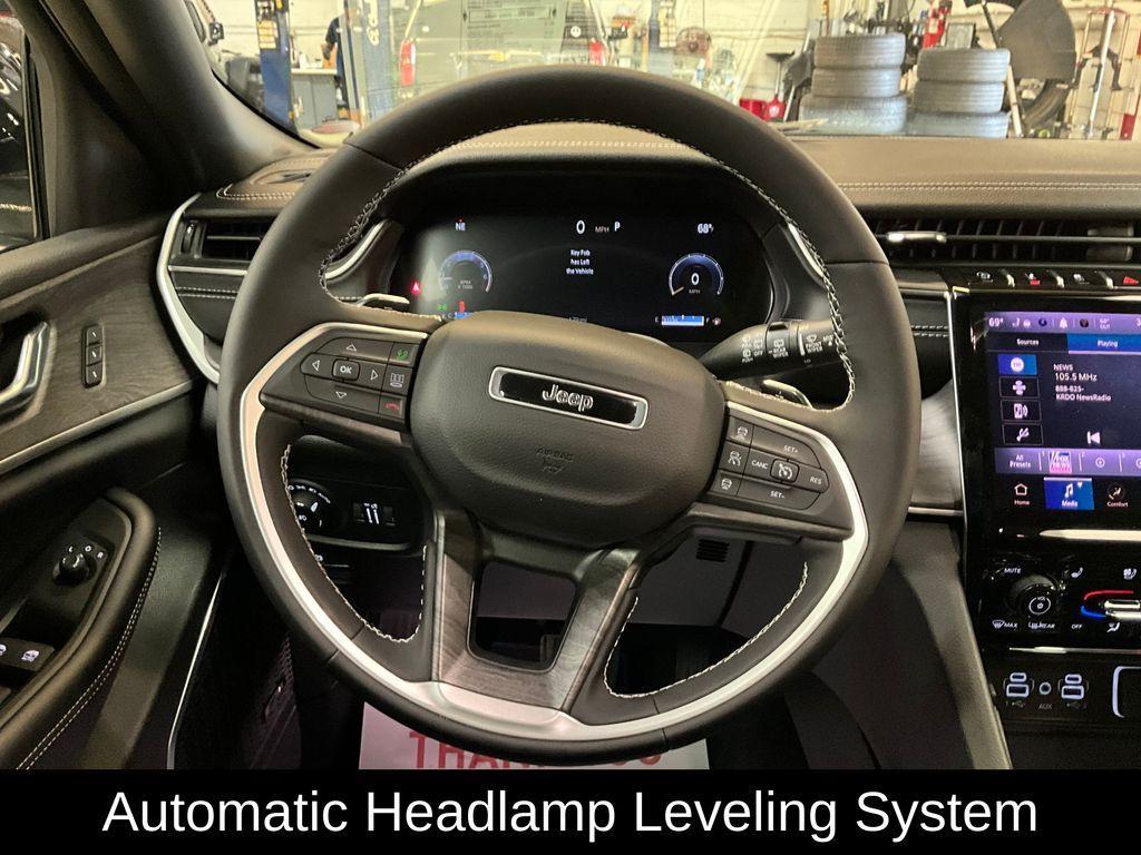 new 2025 Jeep Grand Cherokee L car, priced at $48,784