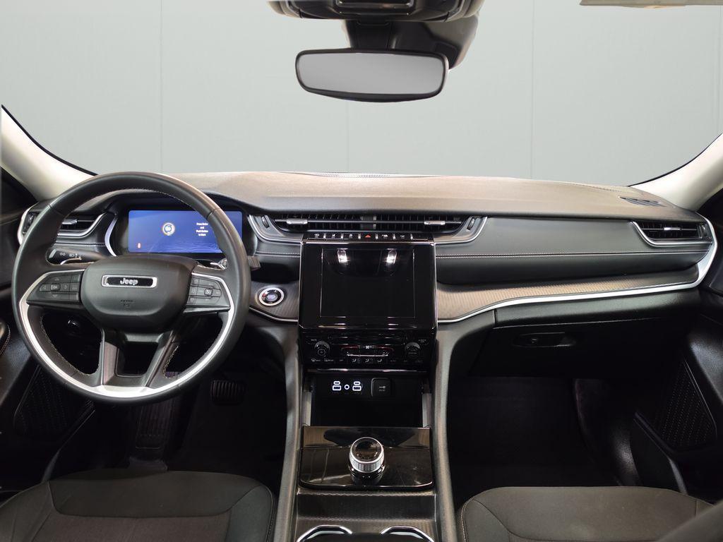 used 2024 Jeep Grand Cherokee car, priced at $26,974