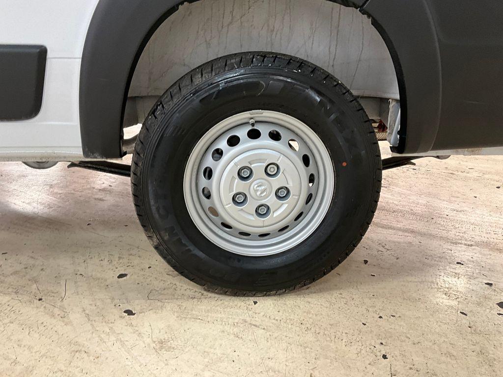 new 2025 Ram ProMaster 2500 car, priced at $41,251