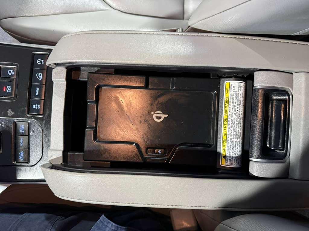 used 2021 Toyota Highlander car, priced at $24,995