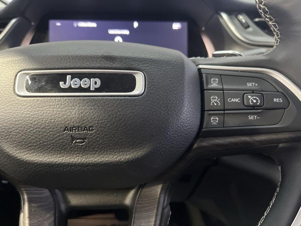 used 2022 Jeep Grand Cherokee L car, priced at $30,995