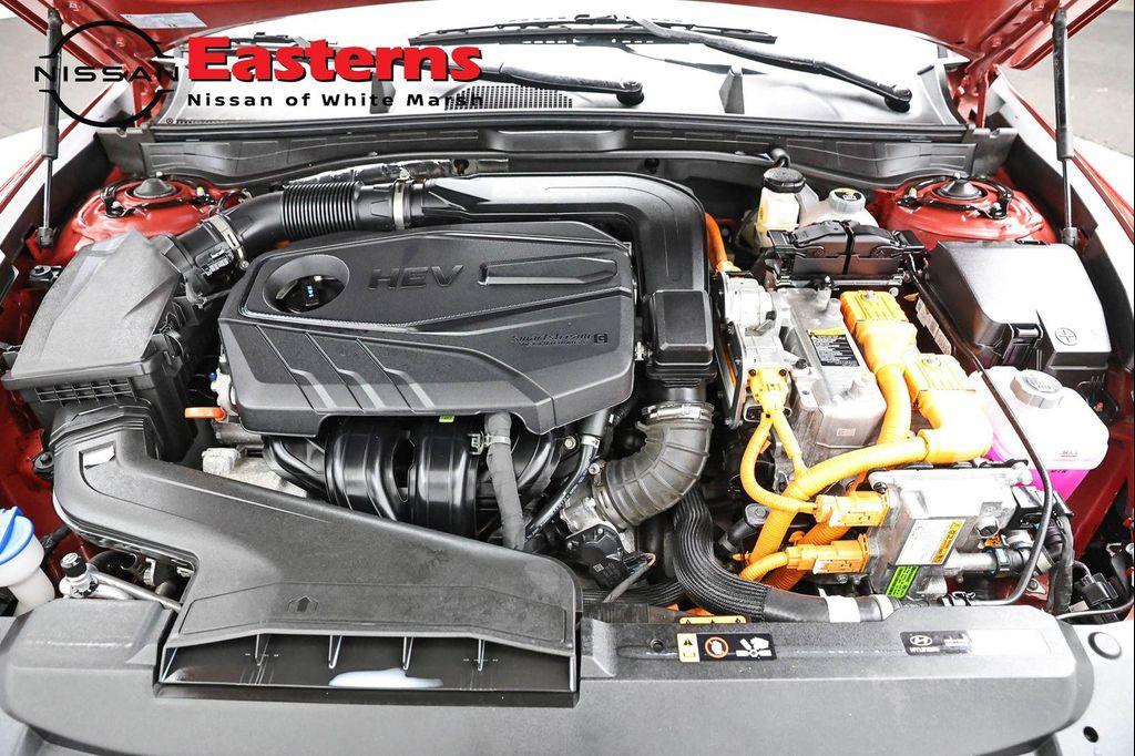 used 2025 Hyundai Sonata Hybrid car, priced at $24,950