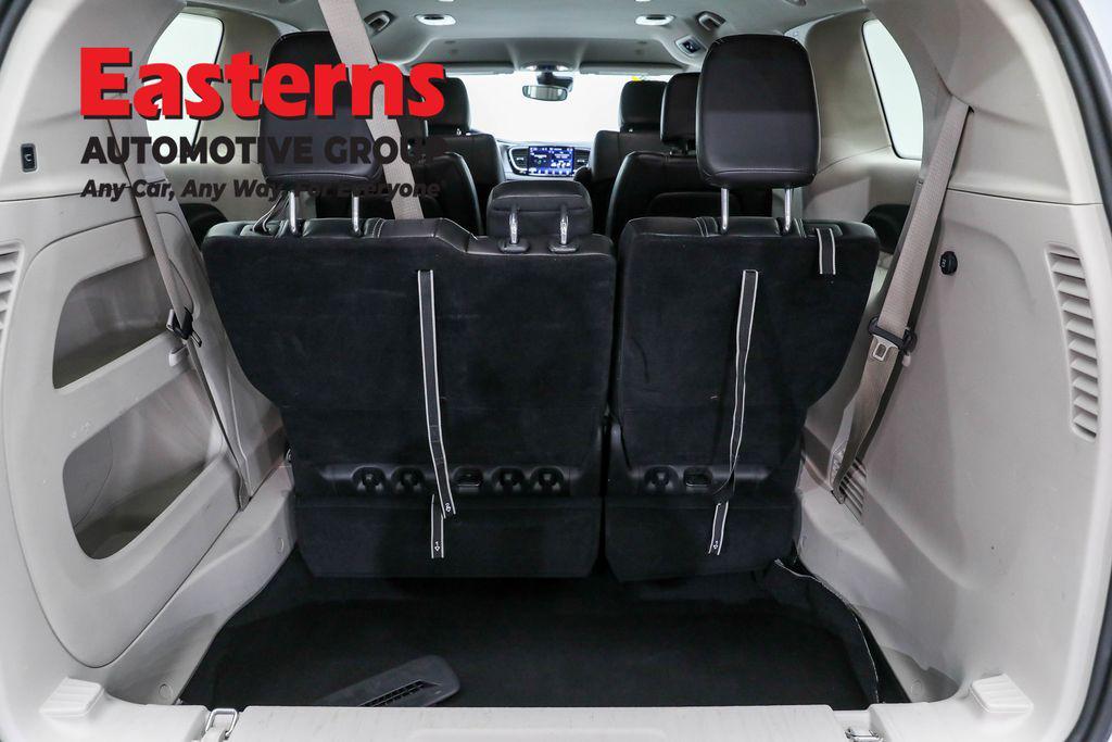 used 2024 Chrysler Pacifica car, priced at $27,250