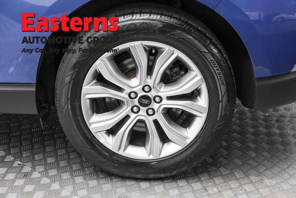 used 2024 Ford Edge car, priced at $22,275