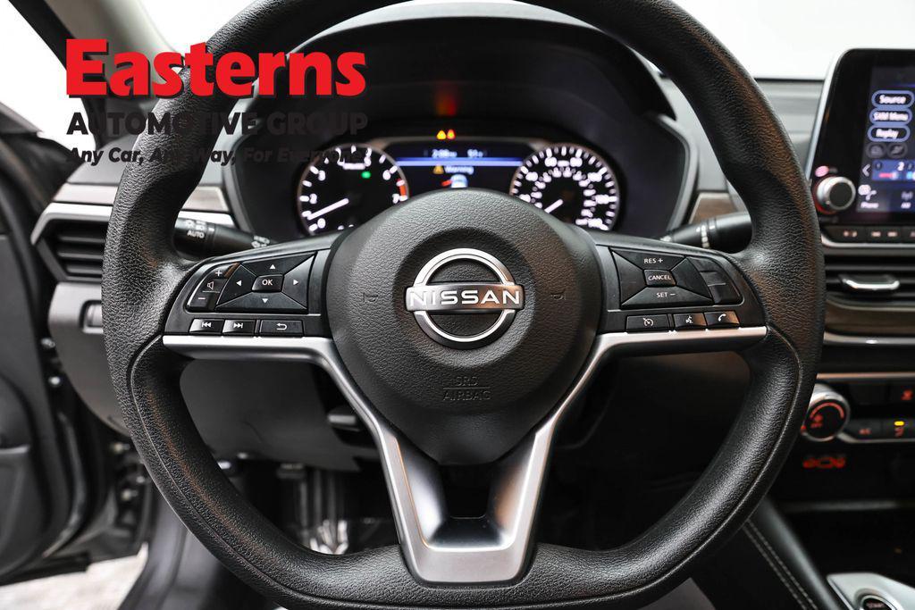 used 2023 Nissan Altima car, priced at $21,224