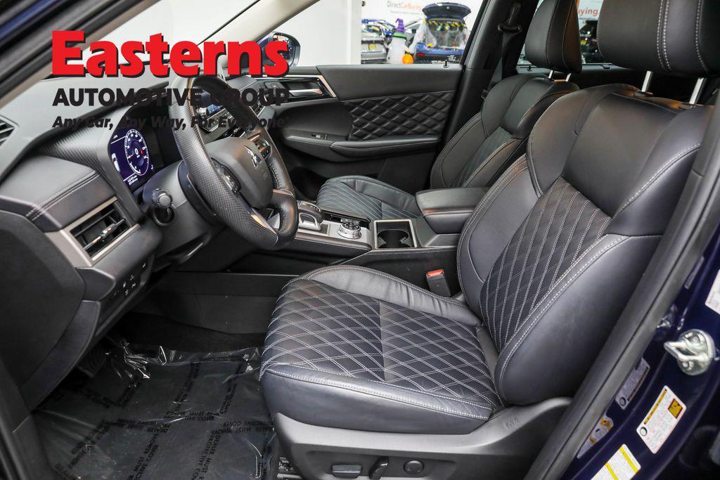 used 2023 Mitsubishi Outlander PHEV car, priced at $25,325