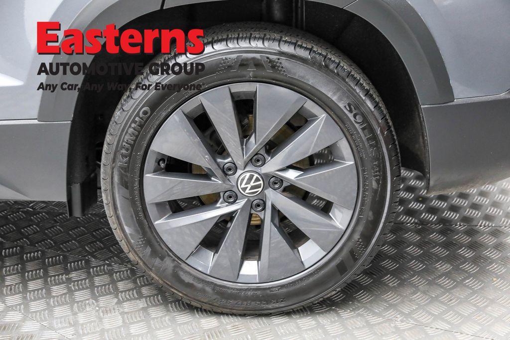 used 2024 Volkswagen Taos car, priced at $17,850