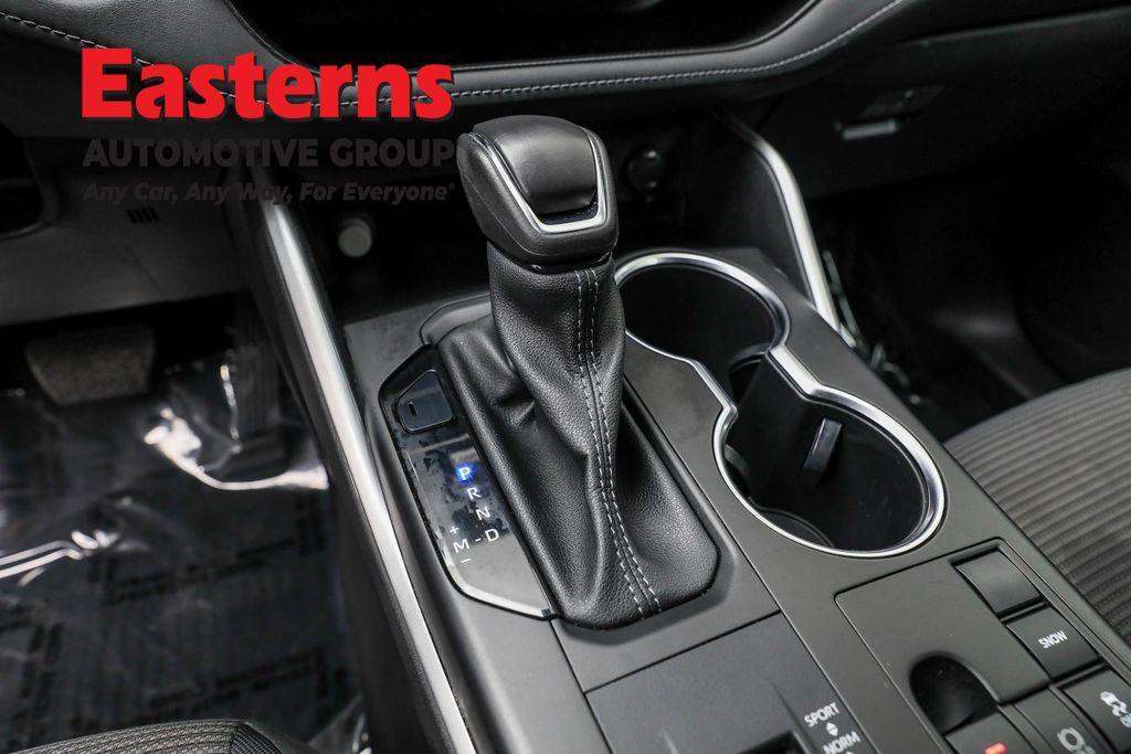 used 2023 Toyota Highlander car, priced at $29,750