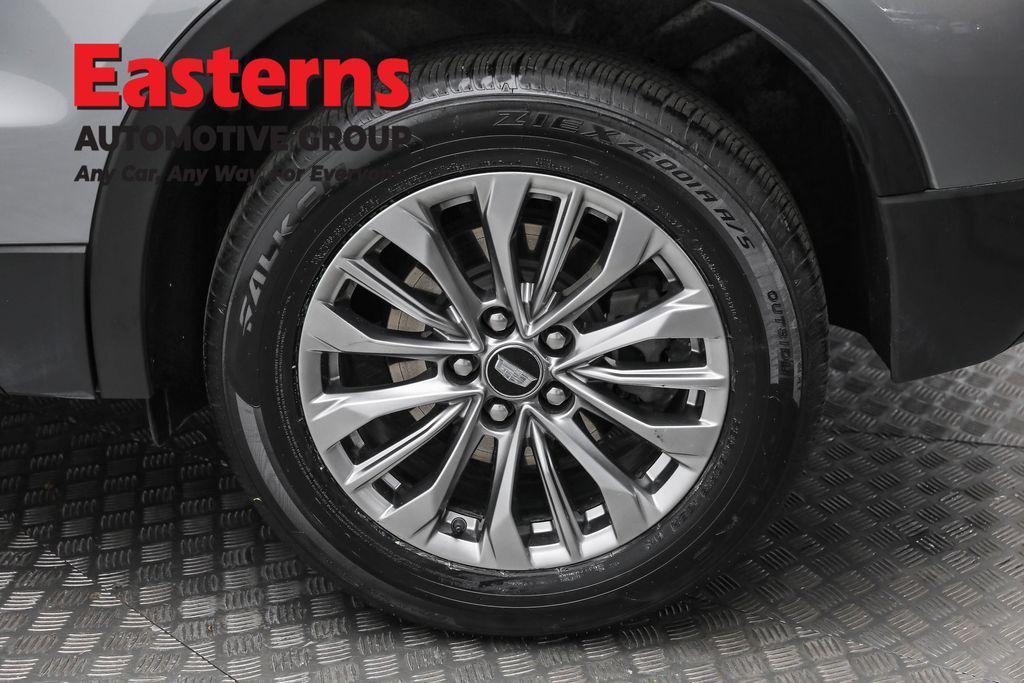 used 2024 Cadillac XT4 car, priced at $26,950