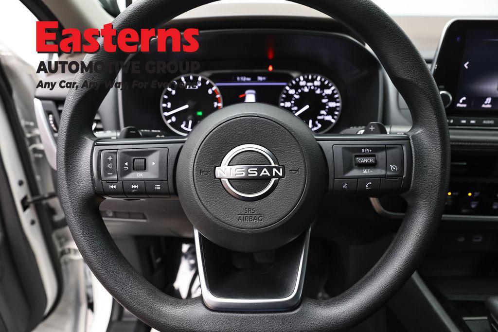 used 2023 Nissan Rogue car, priced at $22,289