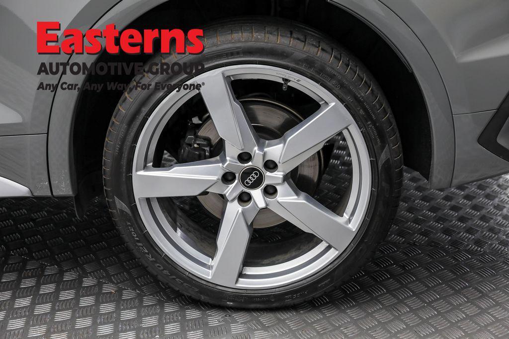 used 2022 Audi SQ5 car, priced at $35,950