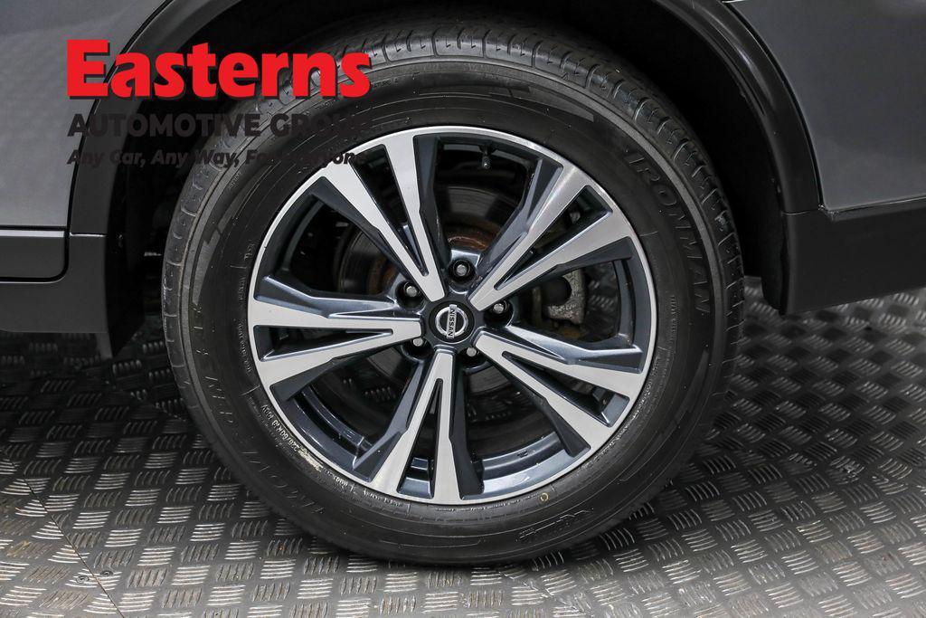 used 2020 Nissan Rogue car, priced at $15,950