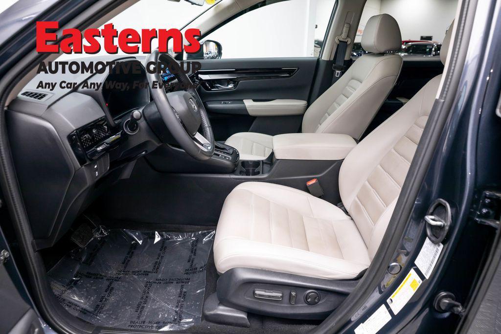 used 2024 Honda CR-V car, priced at $28,749