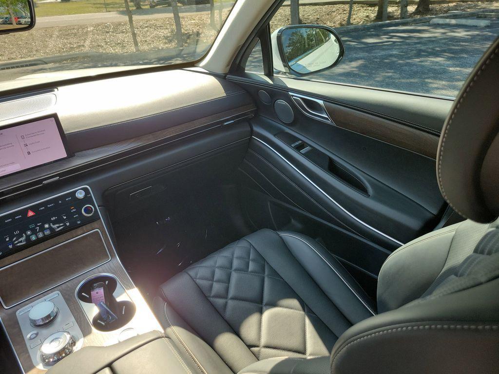used 2025 Genesis GV80 car, priced at $66,977