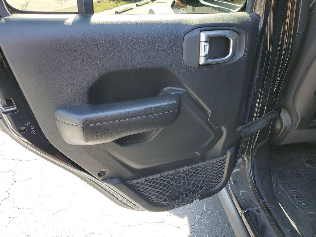 used 2019 Jeep Wrangler Unlimited car, priced at $26,577