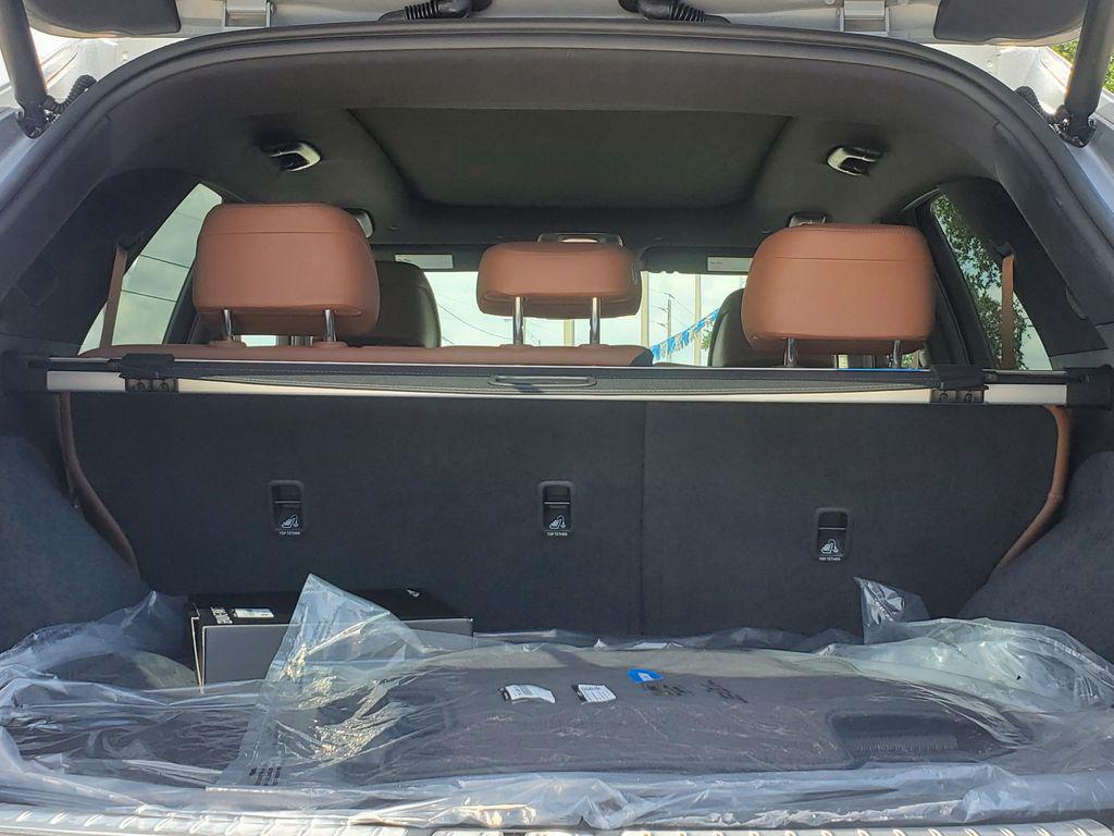 new 2026 Genesis GV70 car